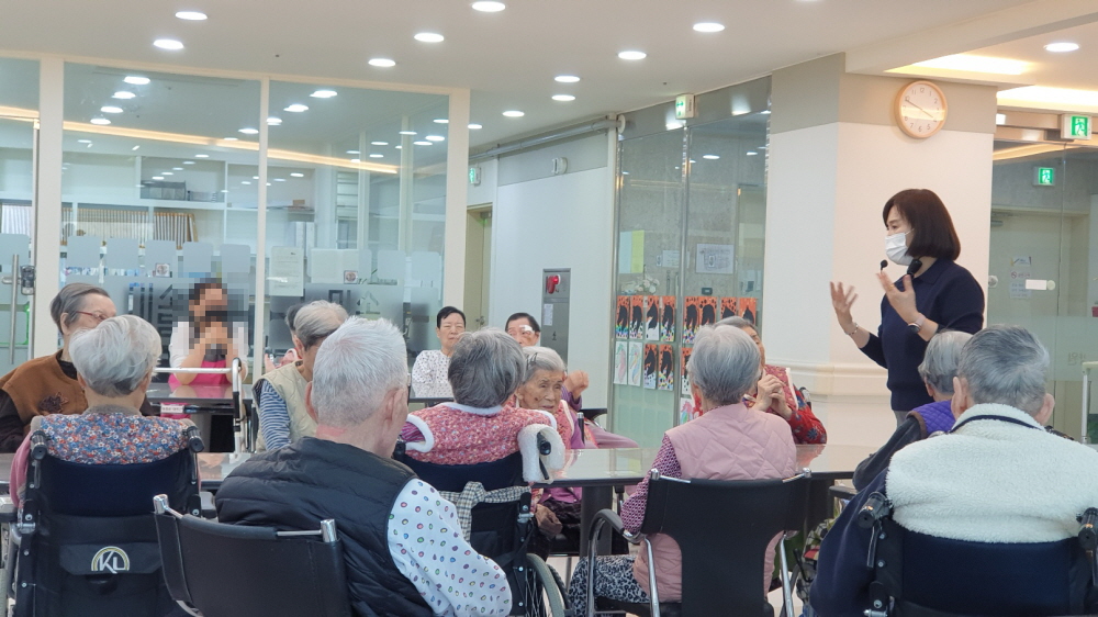 2039468379_iGryXl3j_7bf1d1cb2b1ebb926f1ec01716db927efd67e9ad.jpg 이미지크게보기