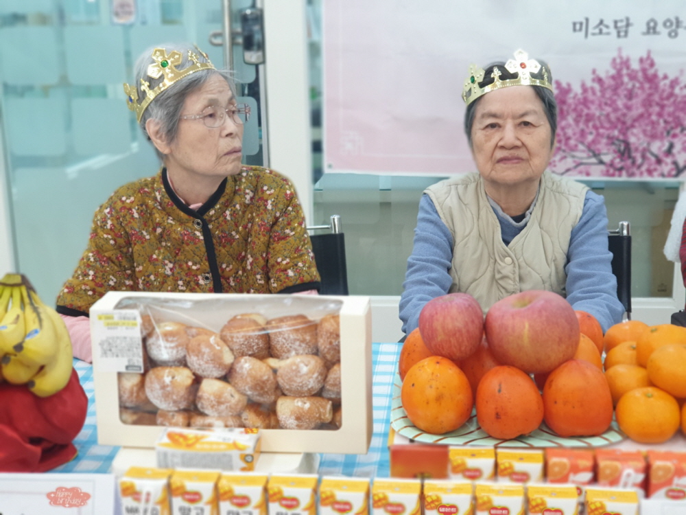 2039468379_iTfxwl2O_00e505e681233a3668a689233949507c46fd24db.jpg 이미지크게보기