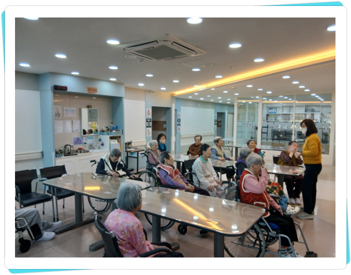 2039468379_jDZA1NxV_3b4c90bad03e1fa303beedd227dba2f1d1a7b23f.jpg 이미지크게보기