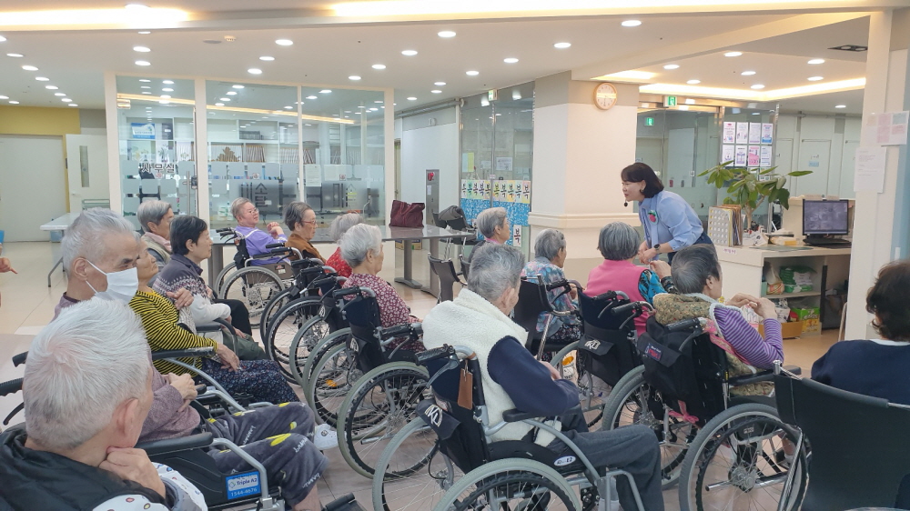 2039468379_kx08S6B3_df7915425fb3740c7f5b0df367830b5859a18e00.jpg 이미지크게보기