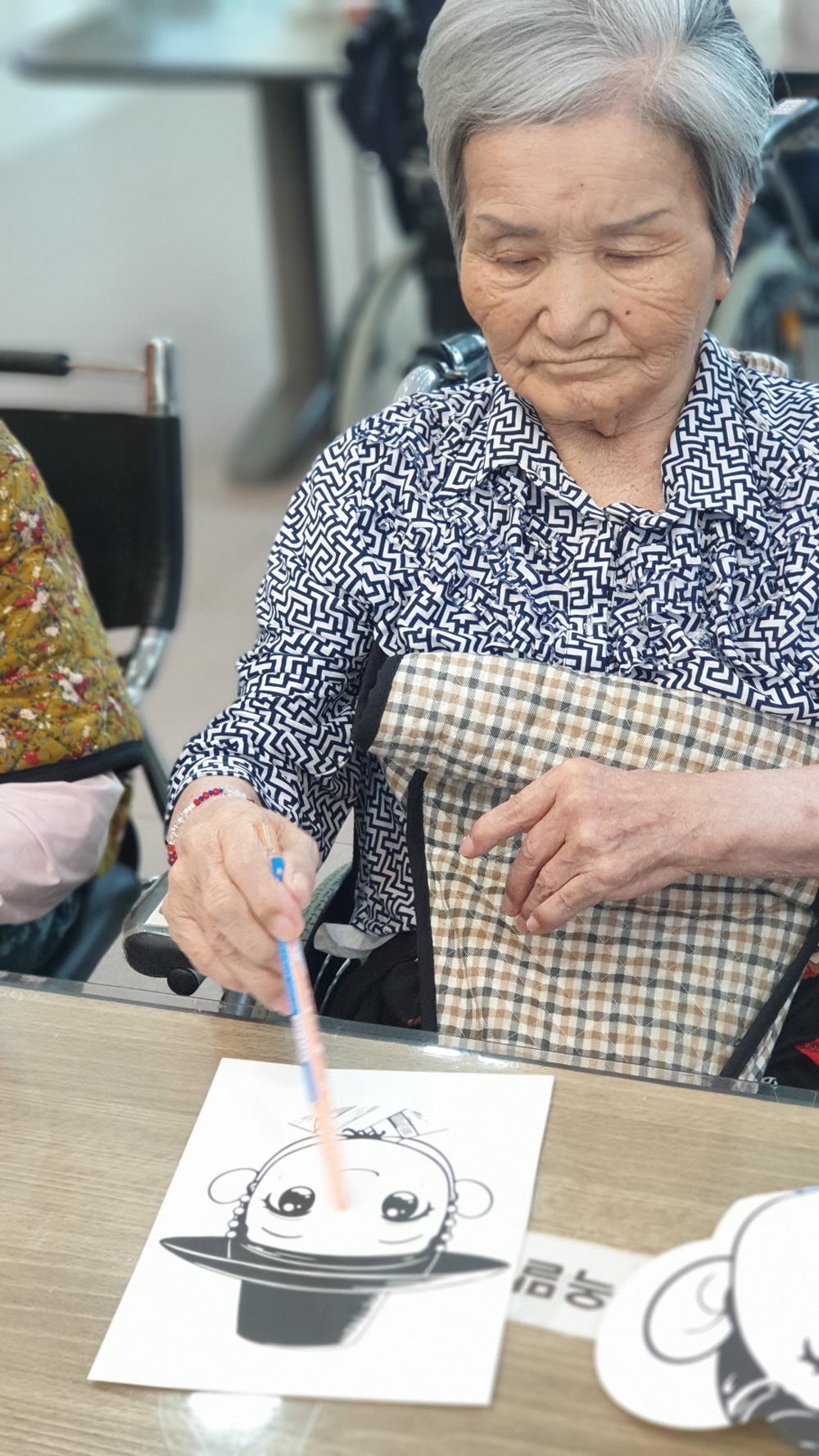 2039468379_lKOJ8Fix_80e8c44bacc567e7767b1049949970f3329fde21.jpg 이미지크게보기