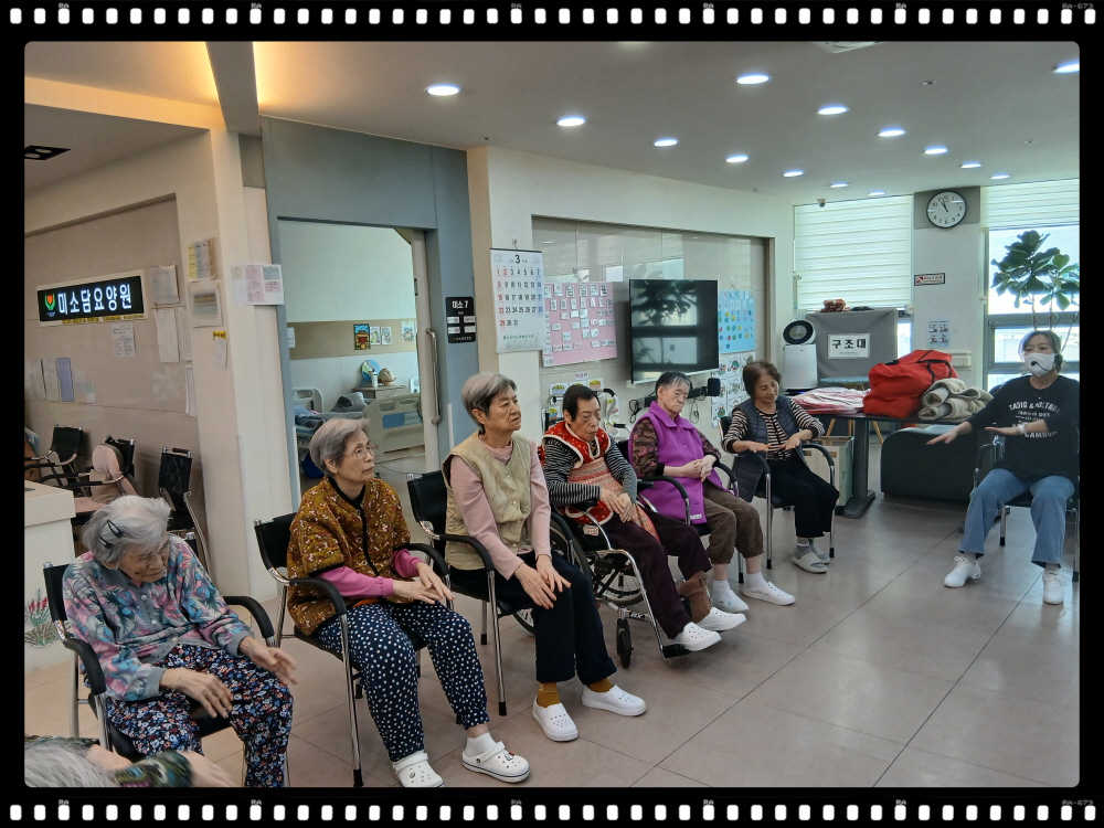 2039468379_lwsGOeFP_4f247642bce0a76a802afffddce70d23d51a8333.jpg 이미지크게보기