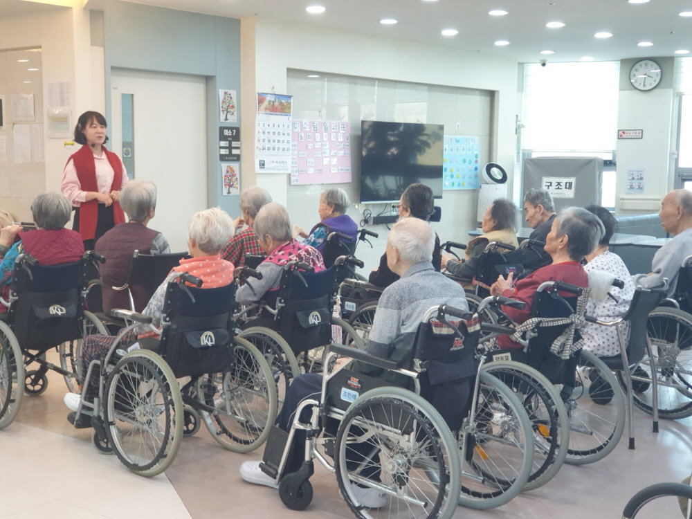 2039468379_n3m91Acx_d85bb5966eadd88c2efecdc3321d3f00c2c957eb.jpg 이미지크게보기