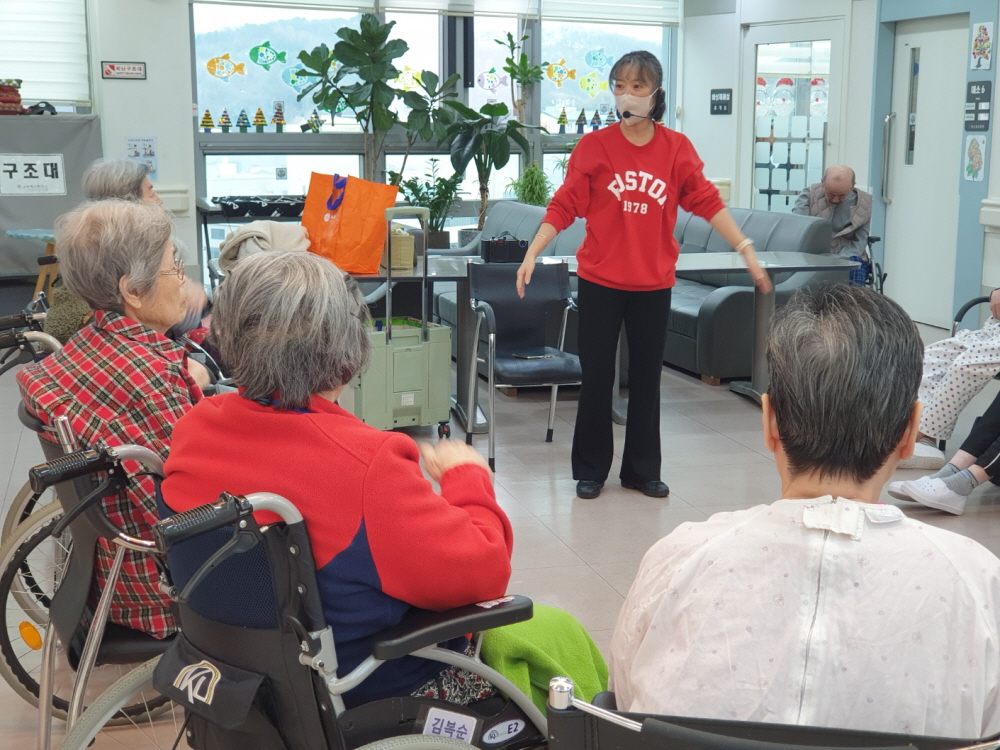 2039468379_o8xGpiU0_ea285f707399d460d24d9e3b2ea9aebfe800a132.jpg 이미지크게보기