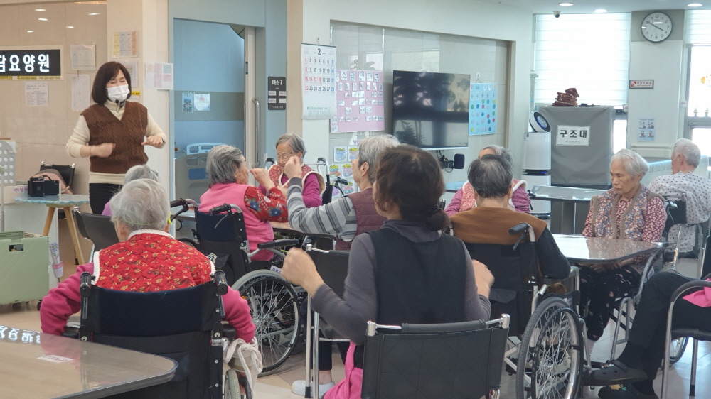 2039468379_oZCjXO87_1d7a234a066210ccd86bdd487e7841155c92c7e6.jpg 이미지크게보기