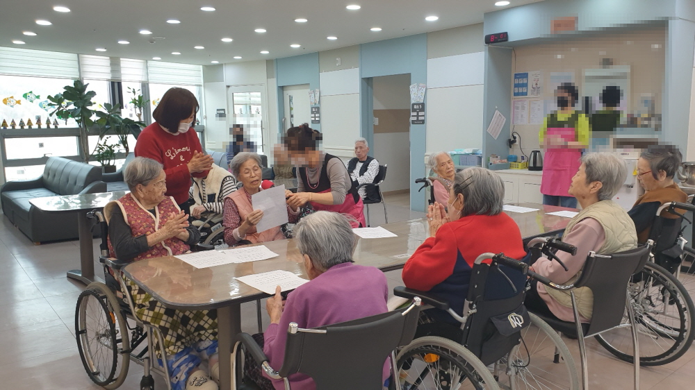 2039468379_ofvrDpmj_9d3334731d6eb4c3e4df4ded7f27298f84bf89e0.jpg 이미지크게보기