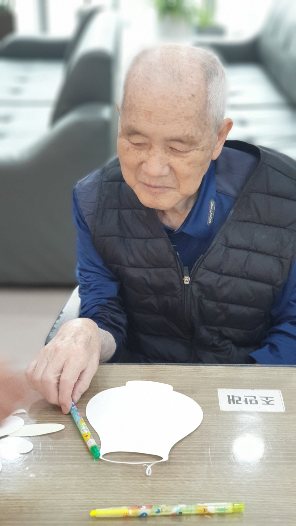 2039468379_pM7CrW3Y_270dc5a913b69ee3a0a3e141e7650673944c6795.jpg 이미지크게보기