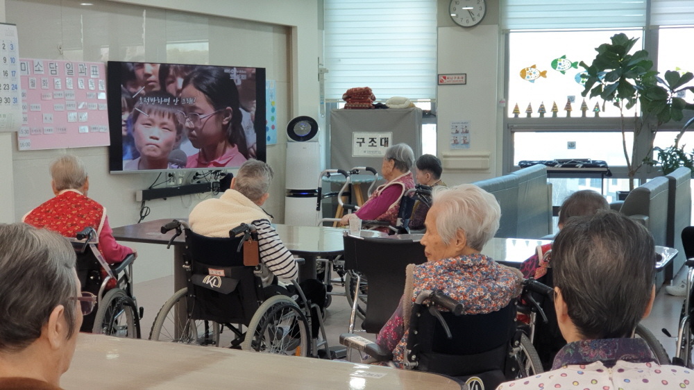 2039468379_rYAPjuQi_4e92247f2ab27fb4d67c05e3f28a5abca4dd289c.jpg 이미지크게보기