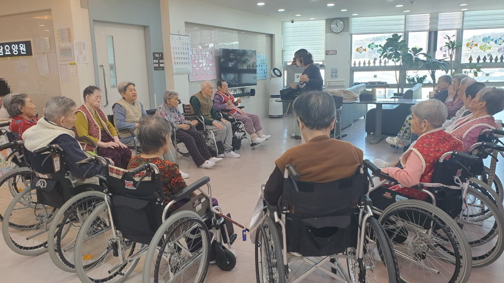 2039468379_s9NS0uyT_9d8257da2b5a3ab86acee9d83048c16abfeeb0f7.jpg 이미지크게보기