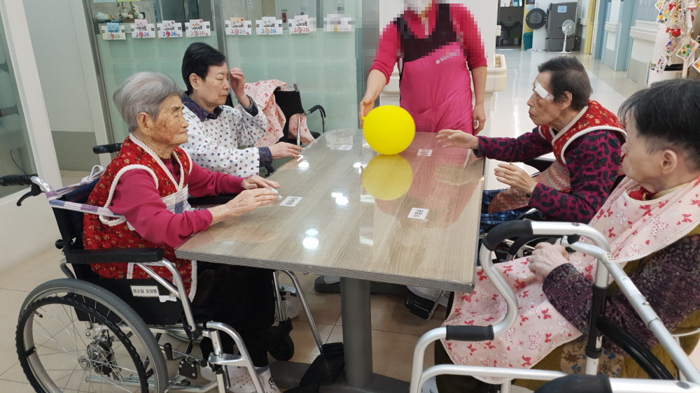 2039468379_t6MapOVv_b394aa5be2da04bfd97a3bb881559bb7bb7d047e.jpg 이미지크게보기