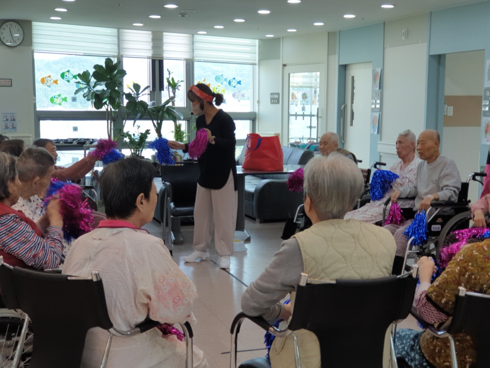 2039468379_vXDb5BkY_42cdb8e1308f1bd8342fbb7a1b80cdfc68e0b9cd.jpg 이미지크게보기