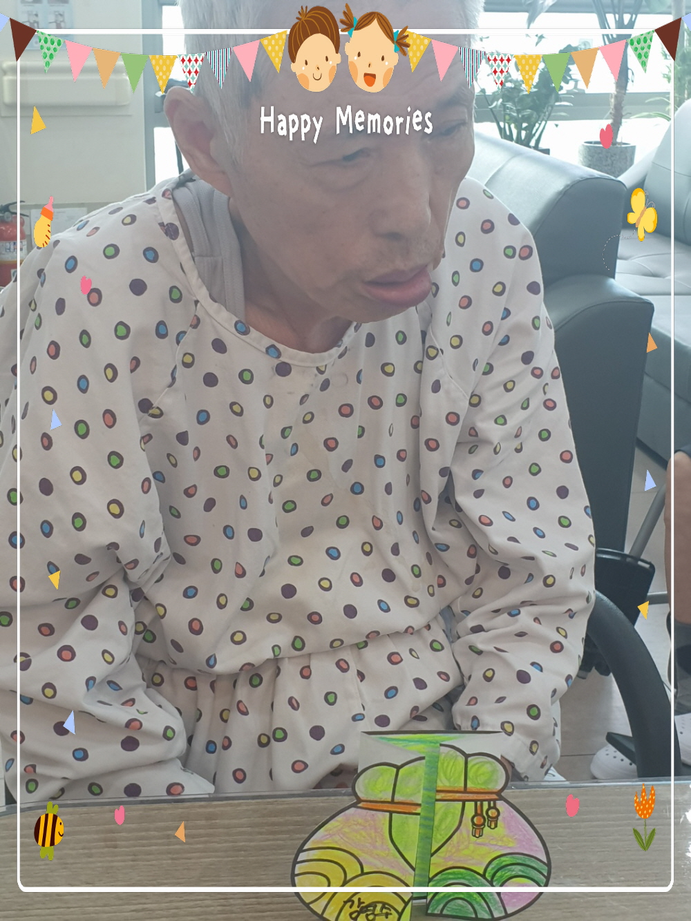 2039468379_x4LT8juE_050217dd0a2d951f8116a219987de532fbdd4295.jpg 이미지크게보기