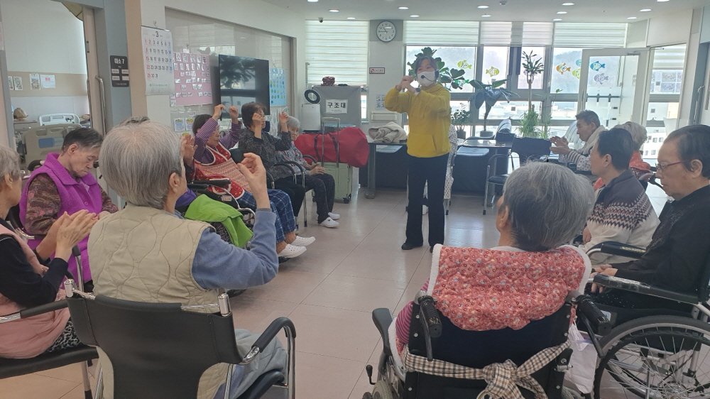 2039468379_xCPYI0Li_319e68b6ab10ed8ae9dae6a30bd179b41dc59954.jpg 이미지크게보기